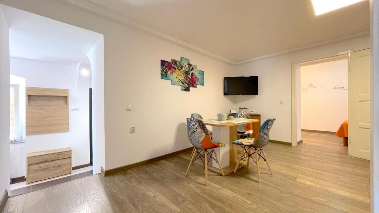 Well Prettyplaces Apartment 001 Braşov Exterior foto