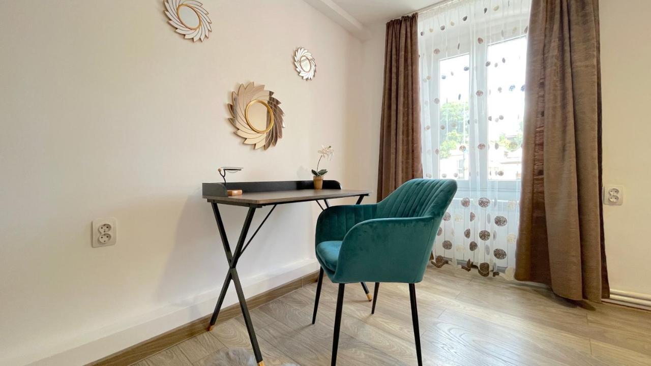 Well Prettyplaces Apartment 001 Braşov Exterior foto